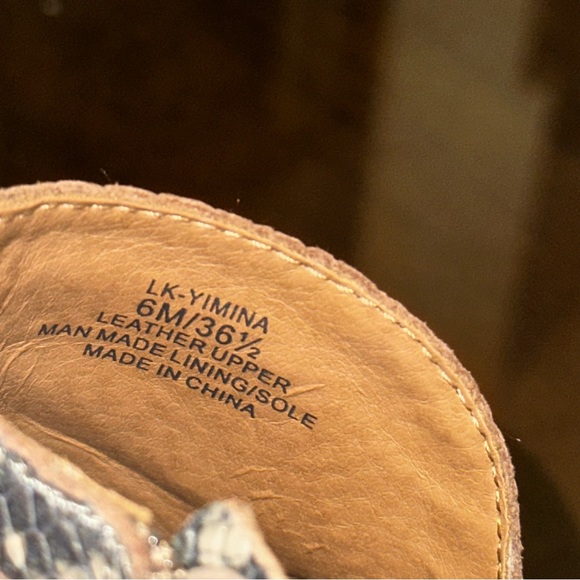 Leather Lucky🍀 brand Snakeprint Booties -S-6M - Picture 3 of 9